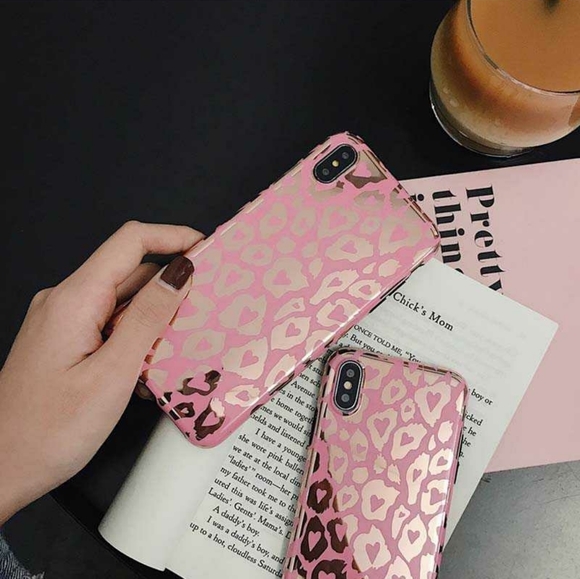 IPhone X Pink Metallic Leopard Print Phone Case - Picture 7 of 7